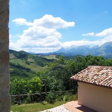 Con Mozzafiato Sui Monti Sibillini Conti